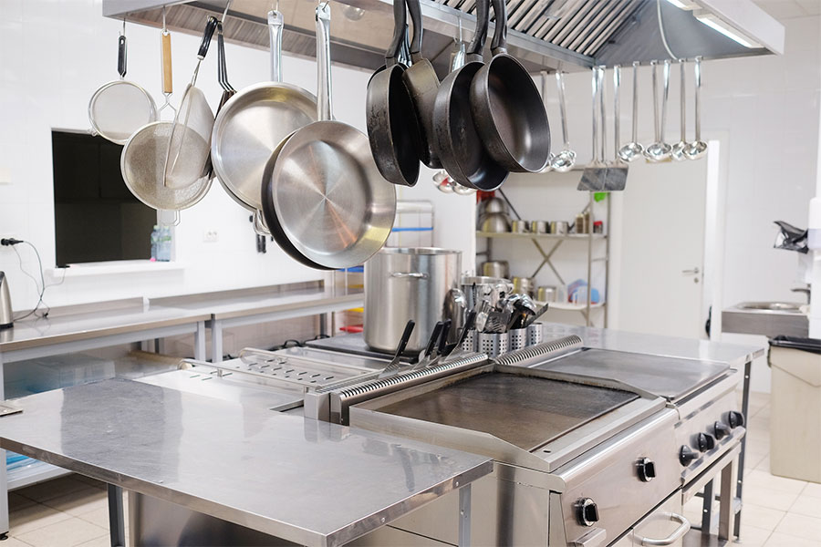 What You Need to Know Before Buying Commercial Kitchen Equipment